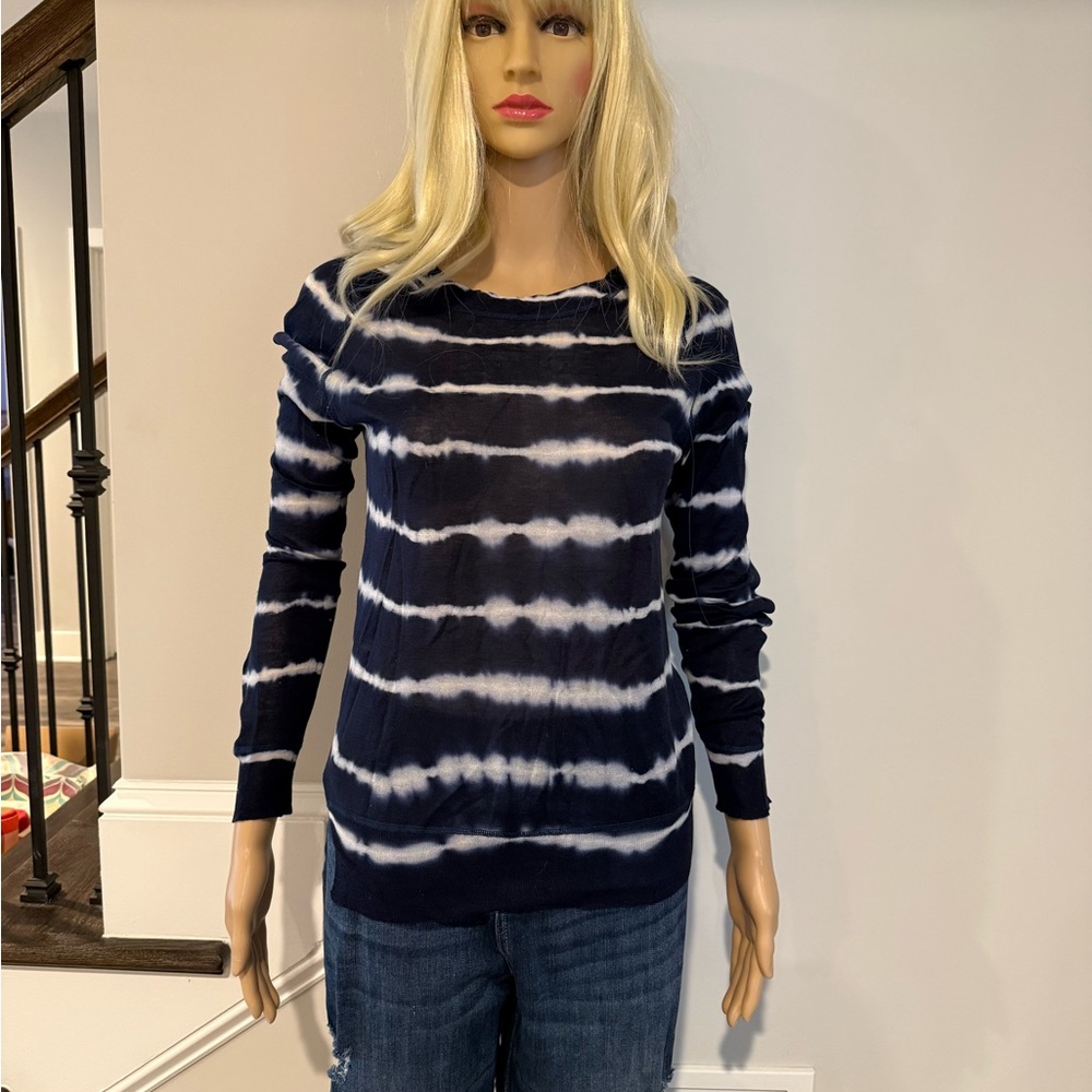 Vintage Theory Dark Blue and White Tye-Dye Cotton Top